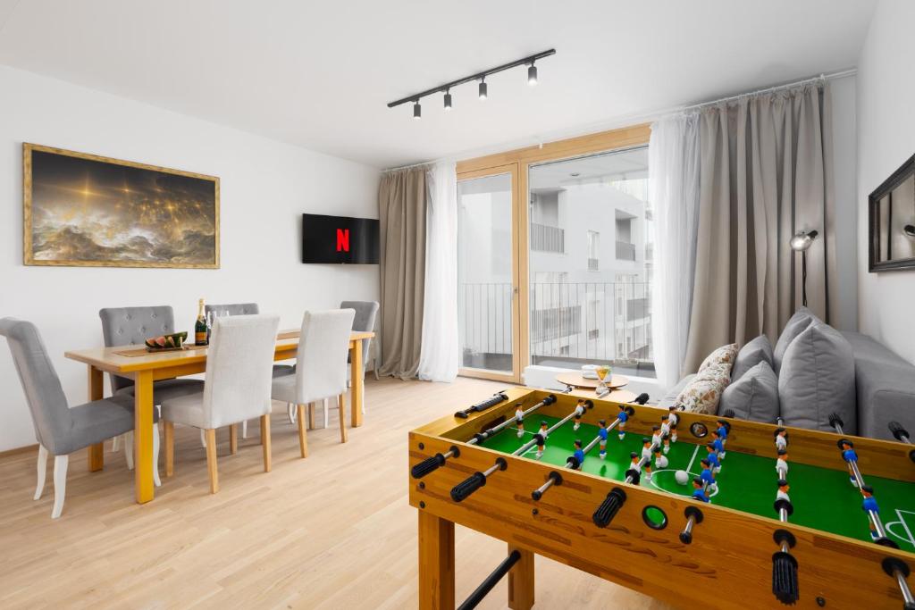 Stylish Flat by the Metro — photo 1