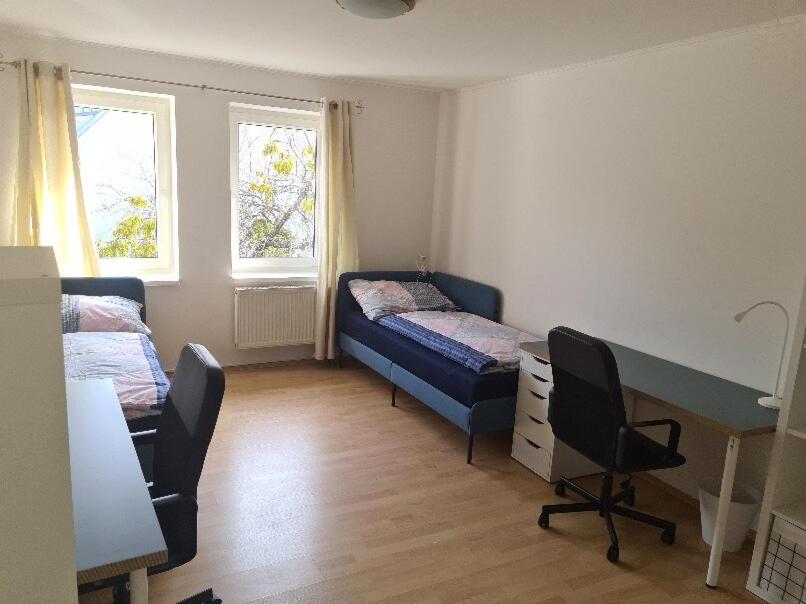 Rodinný dům v Praze s bazénem photo 2