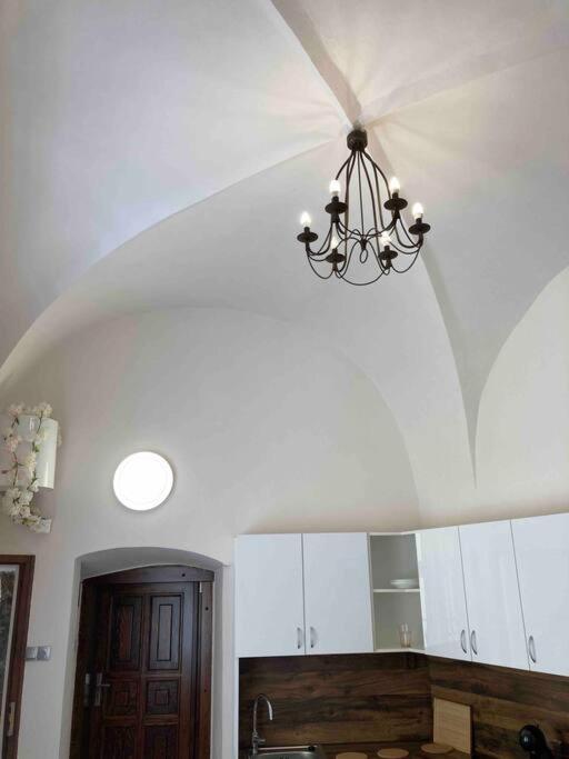 Studio in gothic house photo 2