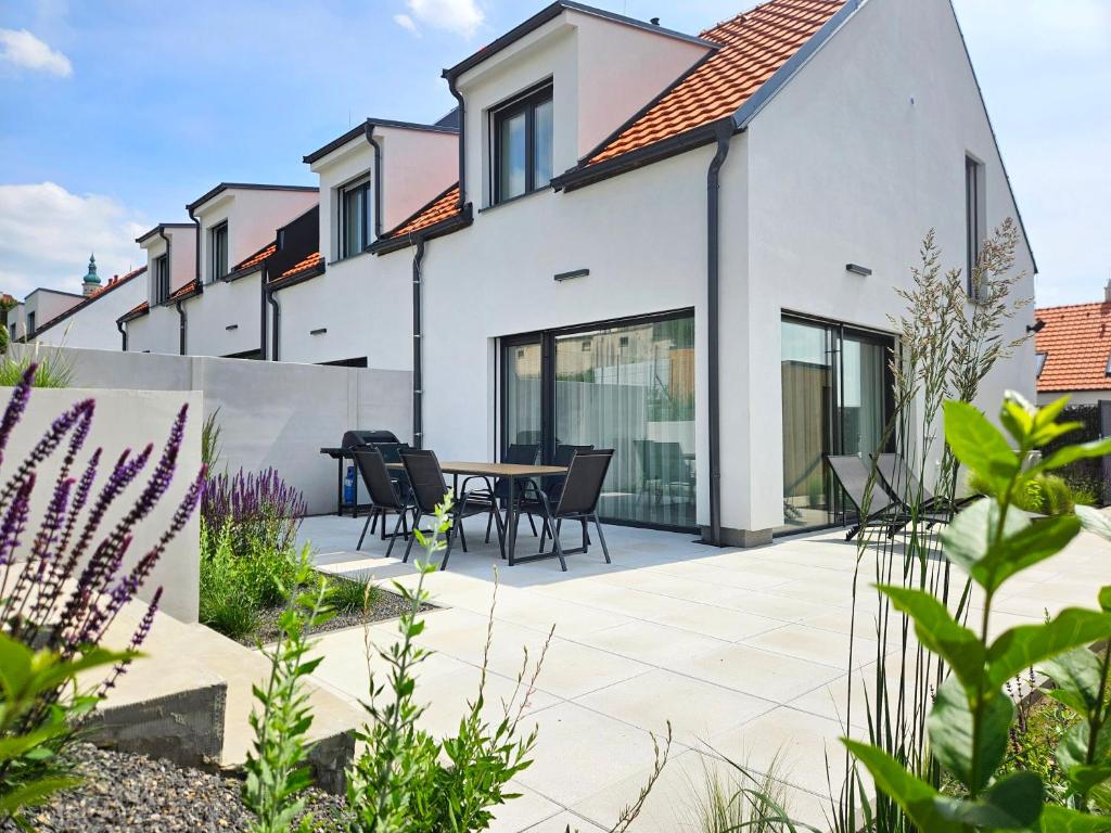 Rodinný apartmánový domek se zahradou TRE Mikulov photo 3