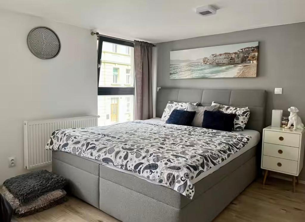 Romantic apartment by the city center photo 2