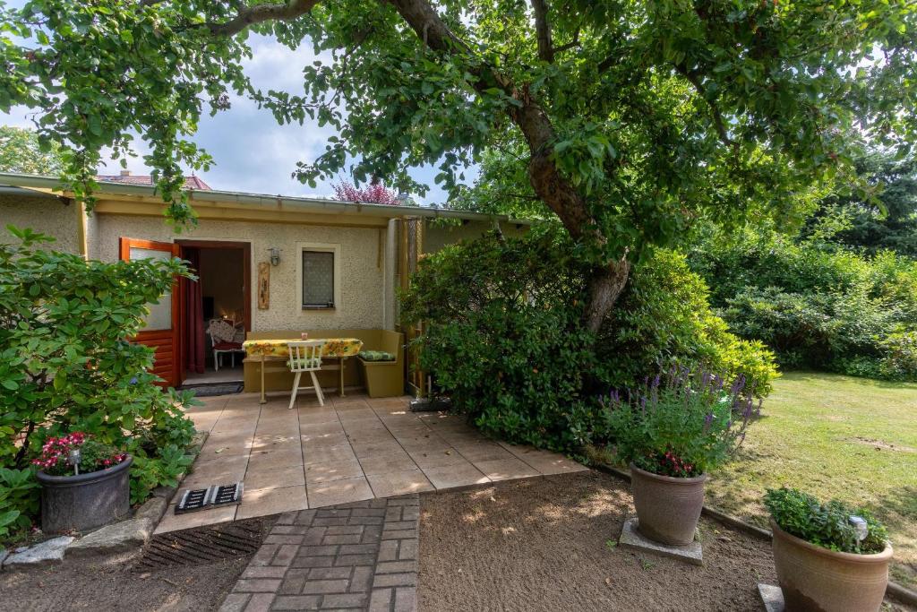 Booking.com: Hotels in Potsdam. Book your hotel now! — photo 1