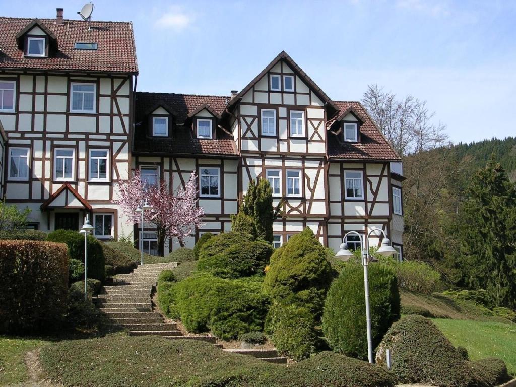 Familienfreundliche, komfortable Ferienwohnung mit Garten photo 2