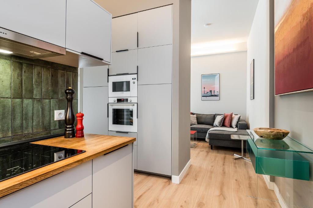 Luxuriöse Design Apartments mit je 3 Schlafzimmern — photo 1