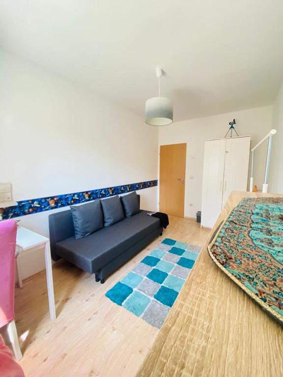 Schönes Zimmer im charmanten Haus photo 2