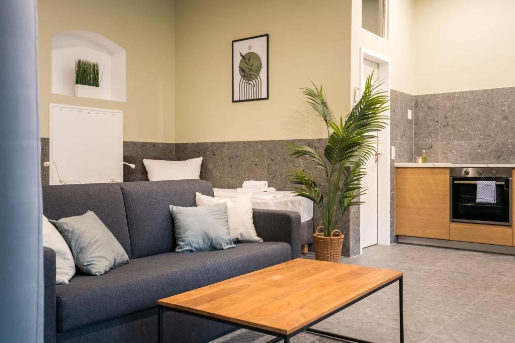 Modern Living in Friedrichshain — photo 1