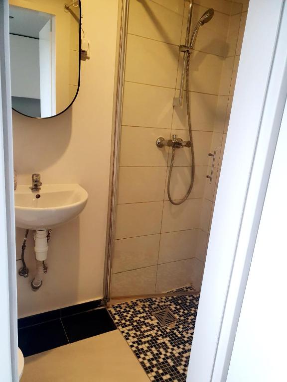 Nice and bright flat in Pankow photo 3