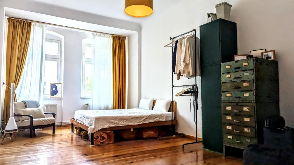 vice • the heart of friedrichshain photo 2