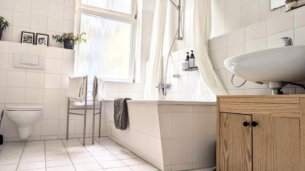 vice • the heart of friedrichshain photo 3