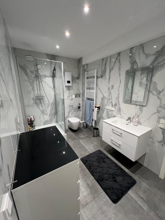 Nikos&Laurins Place cologne center photo 3