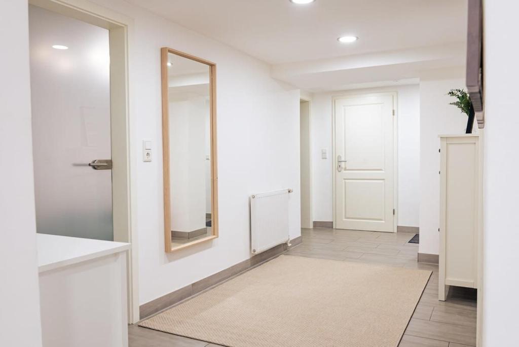 Hamburg Altona - Three Bedrooms for up to 10 photo 3