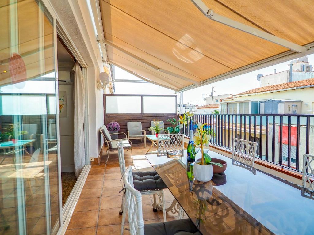 Sea and Sand Penthouse by Hello Homes Sitges photo 3