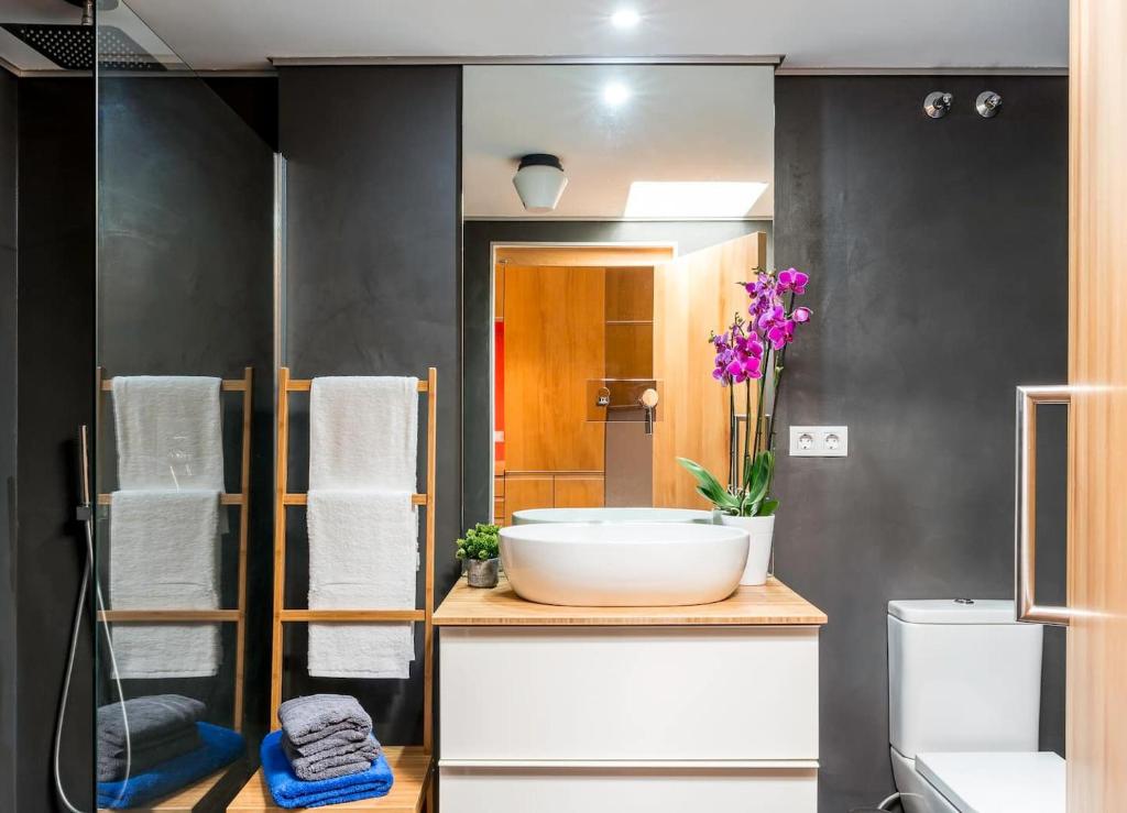 Luxury holiday home in Canteras beachfront photo 3