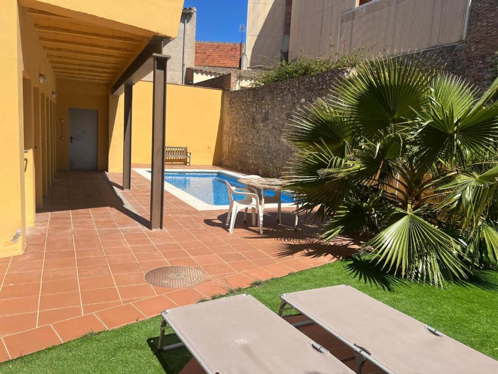 Ground floor apartment in Centre of Torroella De Montgri photo 2