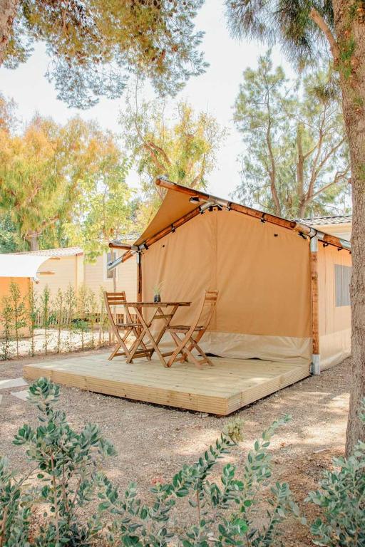 Camping Miramar Playa - cama doble photo 2