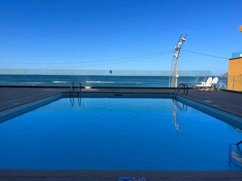 LolaZen LasCanteras photo 2