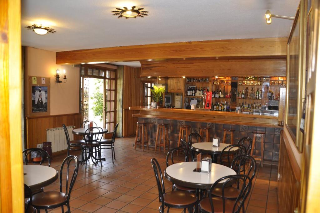 Hotel Tres Arcos photo 3
