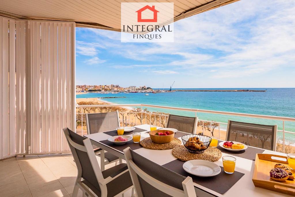 Atlantis Palamós Home — photo 1