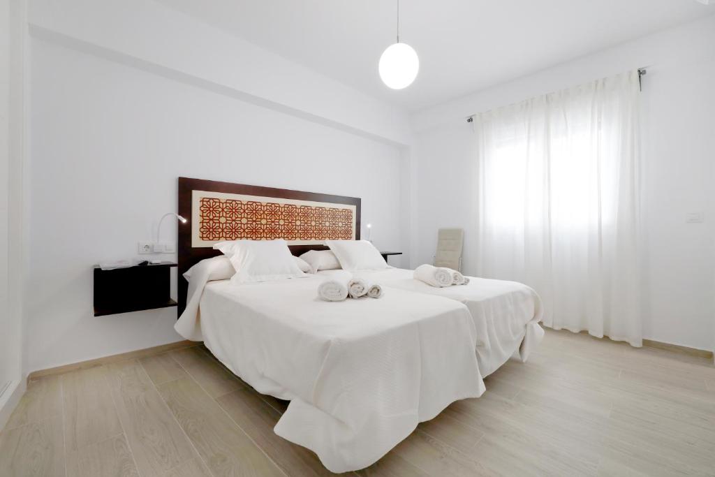 San Basilio, parking incluido junto al casco histórico — photo 1