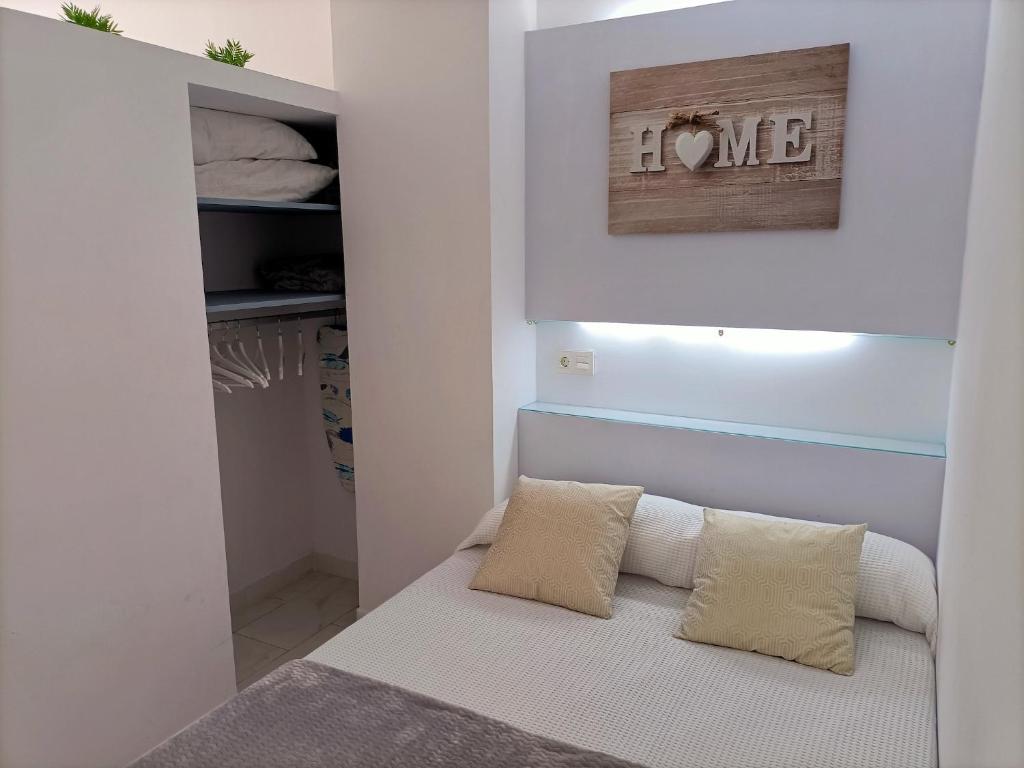 Cómodo apartamento al lado de la playa de Las Canteras photo 2