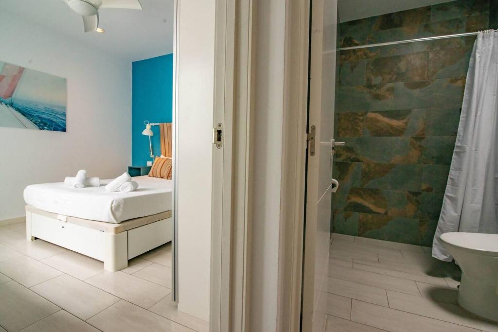 Costa Lairaga Suite. Beachfront! Air conditioned photo 3