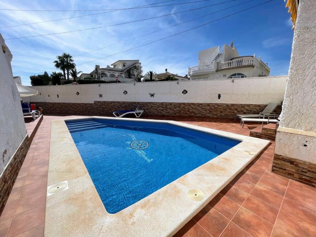 Traditional Villa with Private Pool SM591 — photo 1