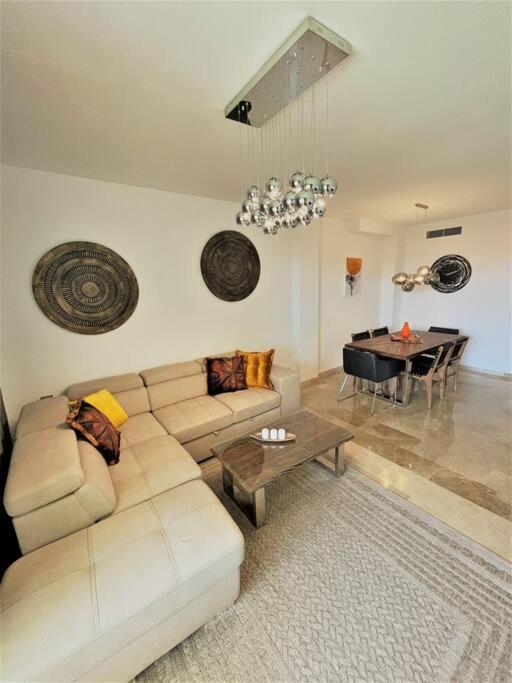 Wonderful Ocean View Townhouse! AC! Parking! PA01 — photo 1