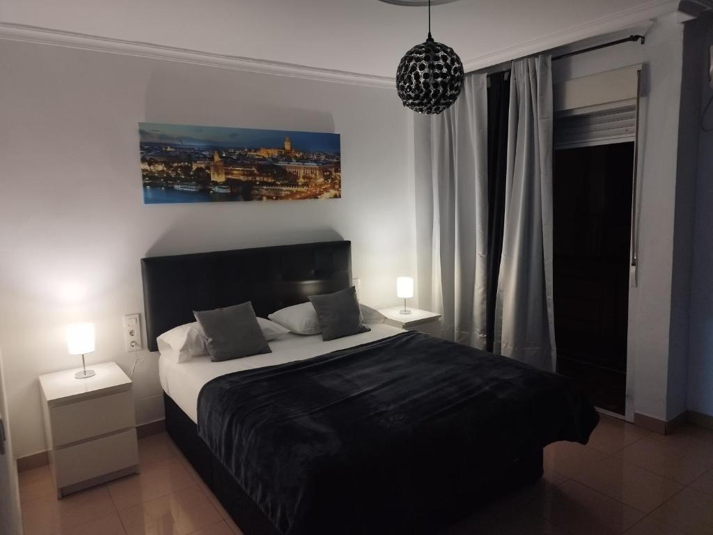 RINCÓN MURALLA DE LA MACARENA — photo 1