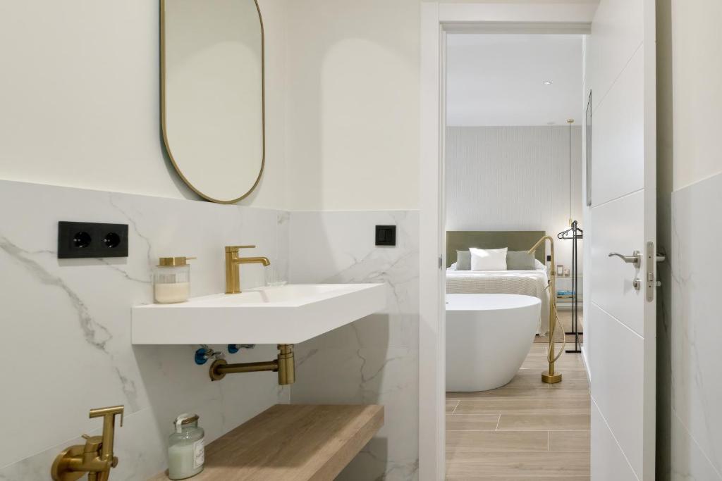 Romantic Apartment N1 Oceanografico Virkin Suites photo 3