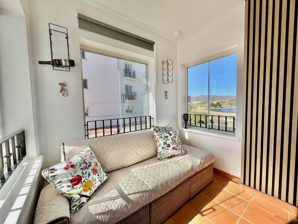 Stunning front line apartment with golf and mountains view photo 2