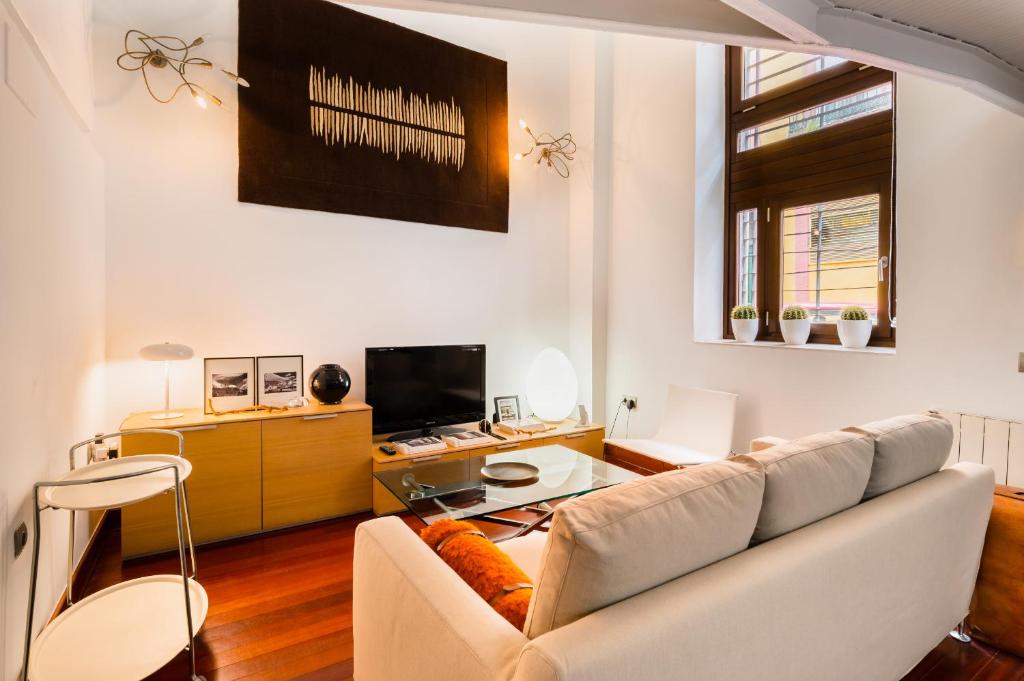 Stylish loft duplex - Alameda — photo 1