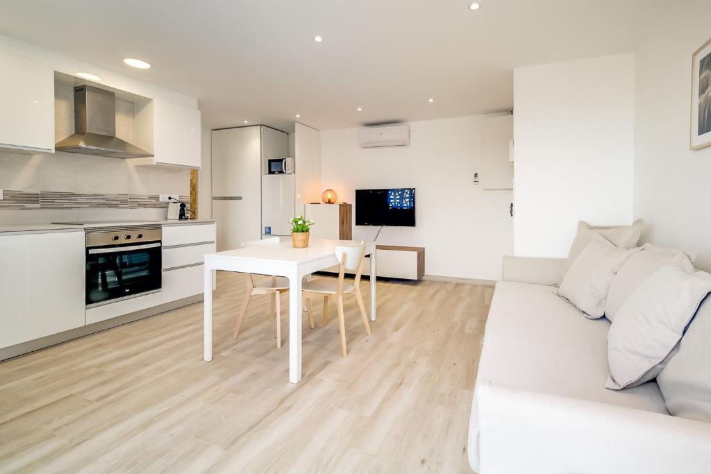 Hauzify I Apartament Rosa dels Vents photo 3