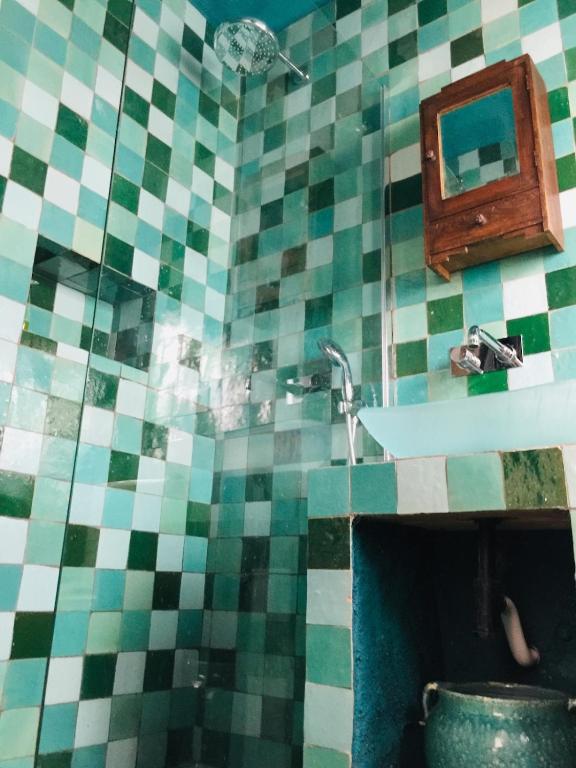 Unique Townhouse with rooftop pool photo 3