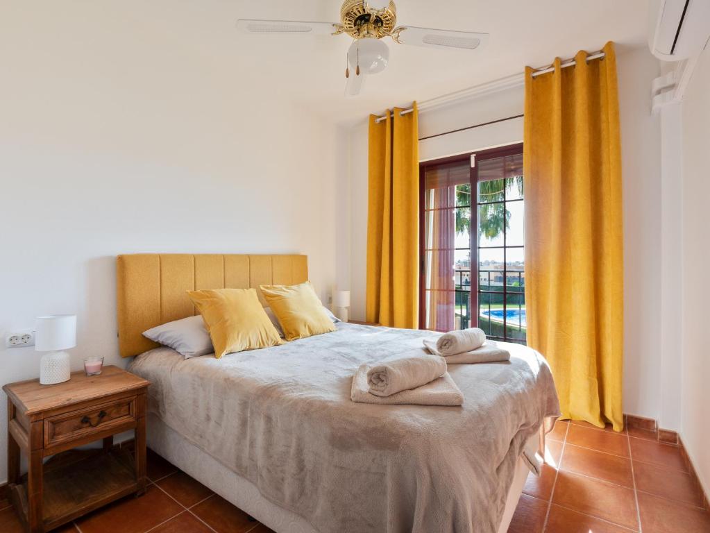 Torrevieja Palm Apartment- very quiet photo 2