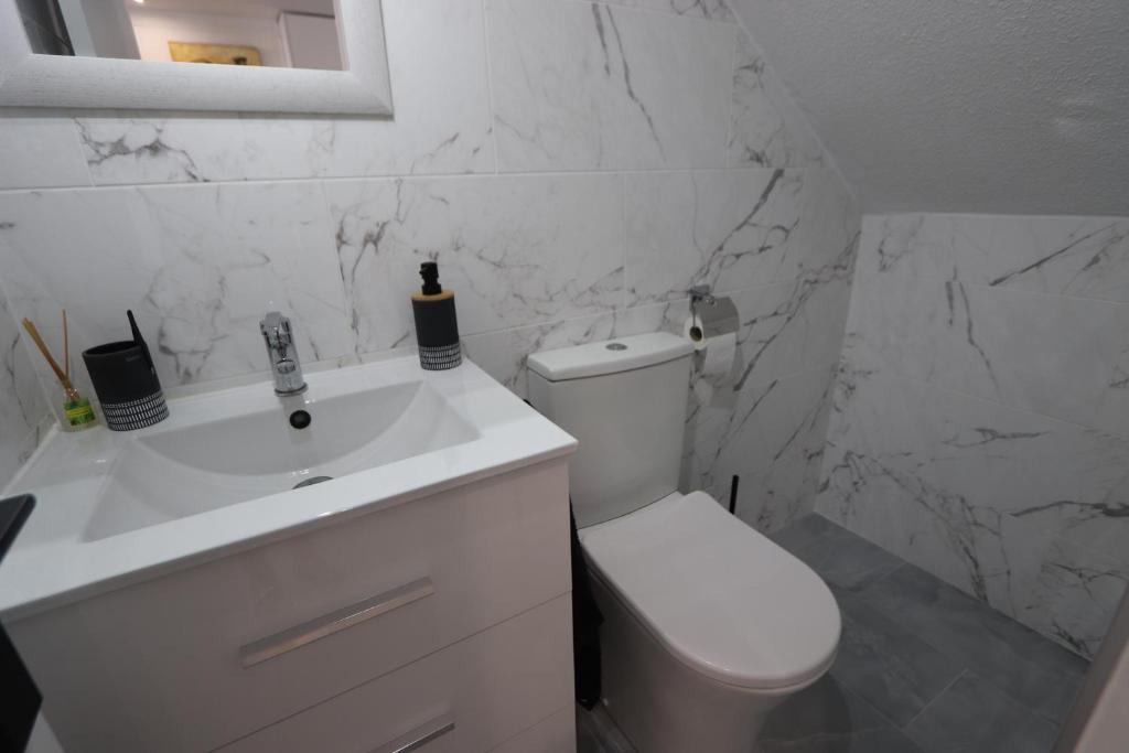 Torrevieja Spectacular Townhouse photo 3