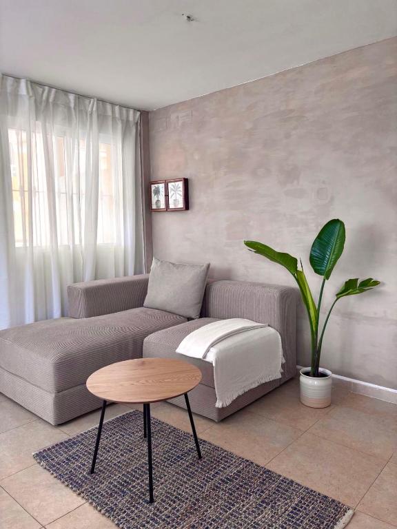 Playa de Miramar - 3 Min Walk to the Beach — photo 1