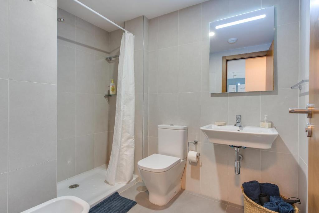 Surfer's Beach Apartment photo 3