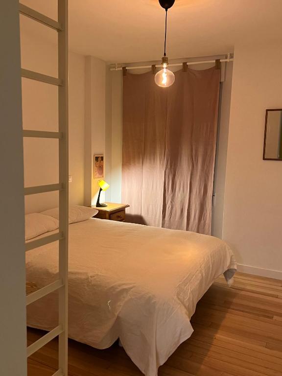 Stylish central apartment ideal for couples or small families photo 2