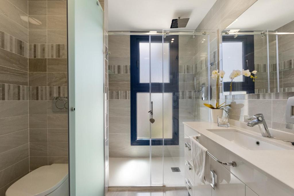 The View Apartment - Sea Senses photo 3