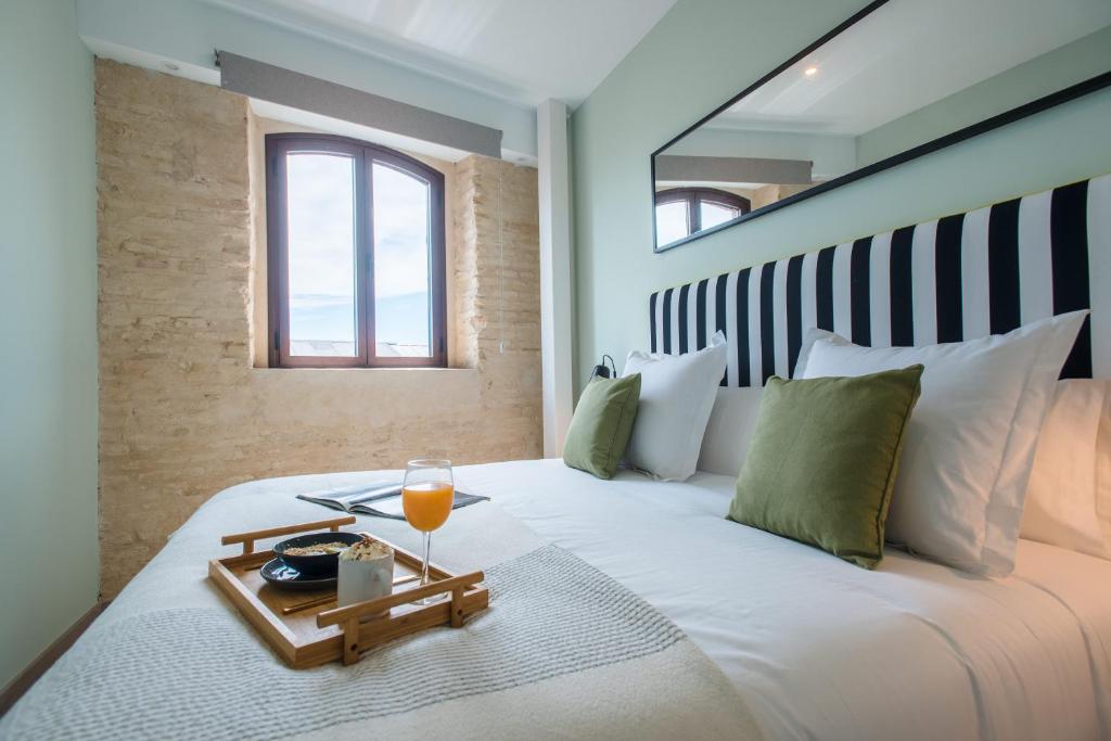 Sercotel Sevilla Guadalquivir Suites — photo 1