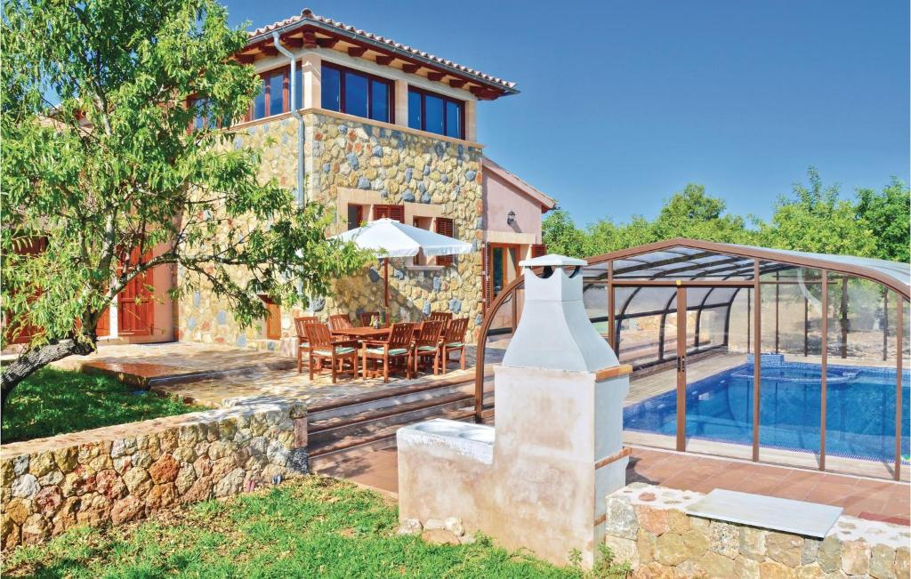 Amazing Home In Santa Maria photo 2