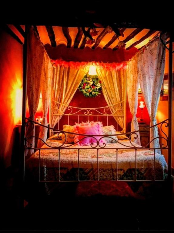 Romantic getaway to Cuenca at La Quinta de Mal — photo 1