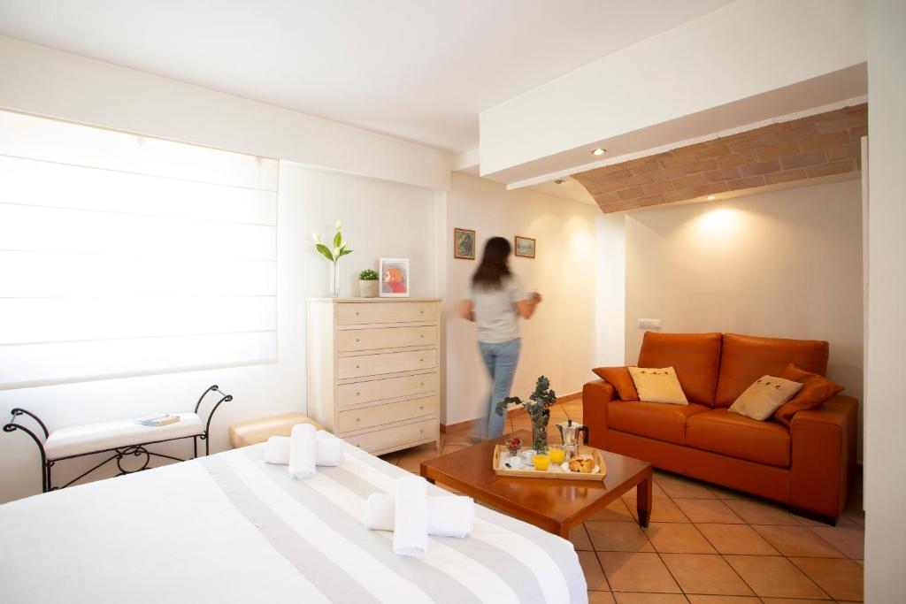 SingularStays Valero photo 2