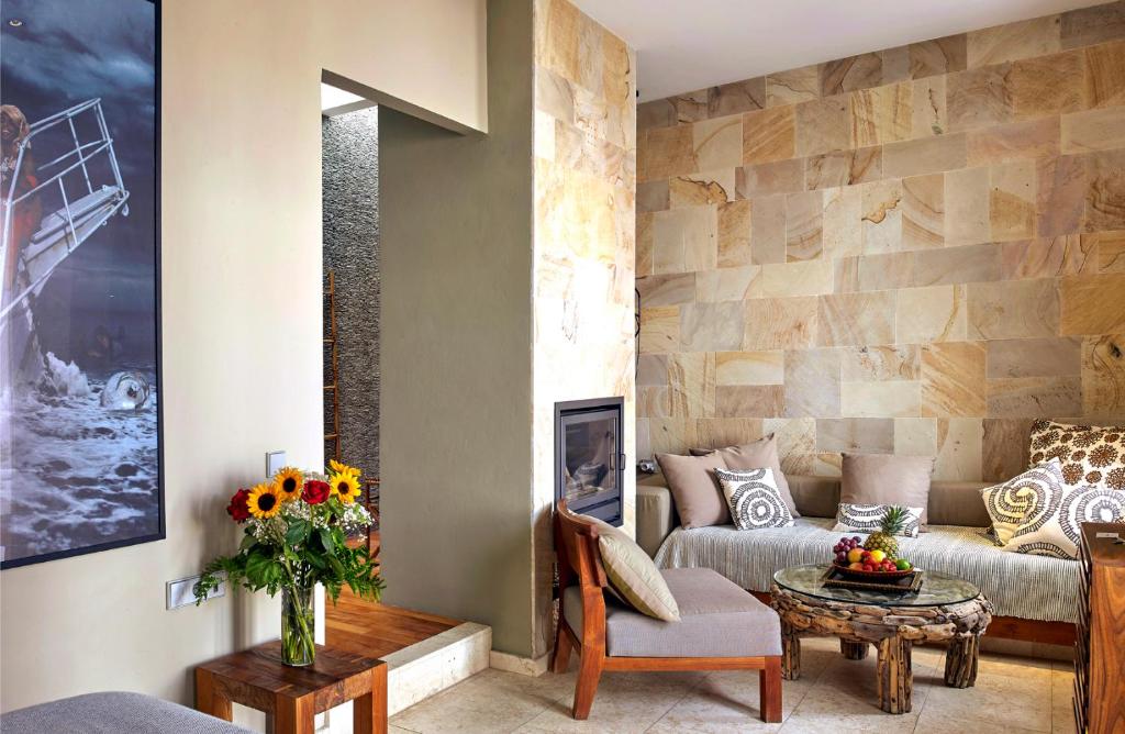 The Giri Residence photo 3