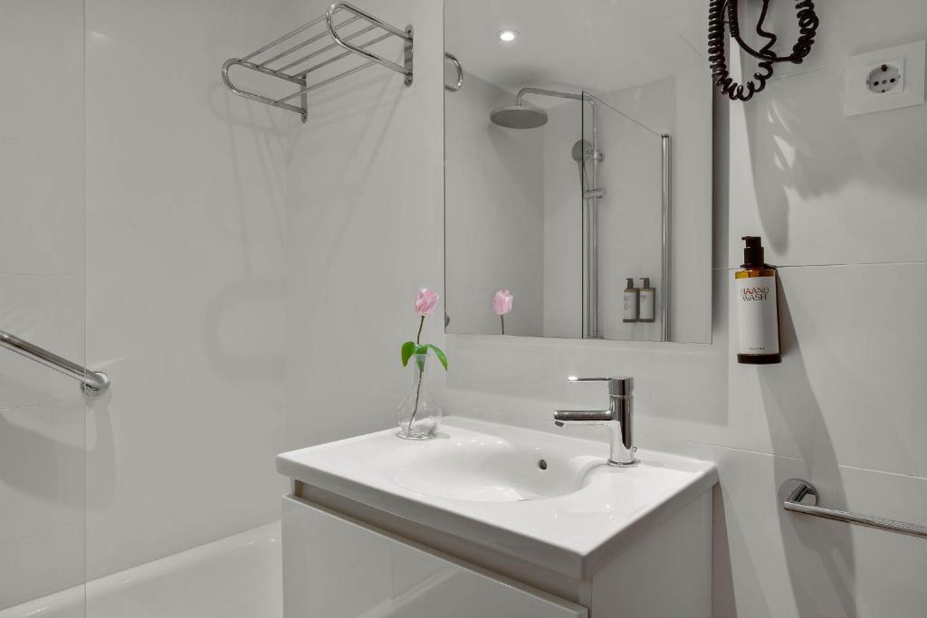 Sol 39 By IVI Real Estate photo 3