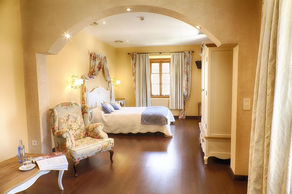 Hotel San Antón Abad photo 2