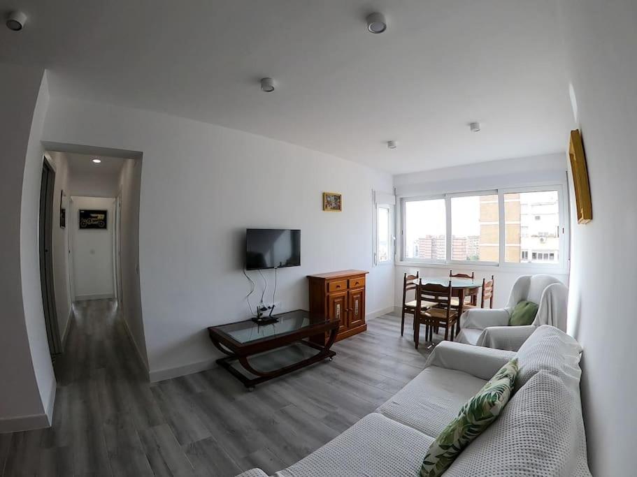 ROCH - Stylish Apartment near Metro photo 2