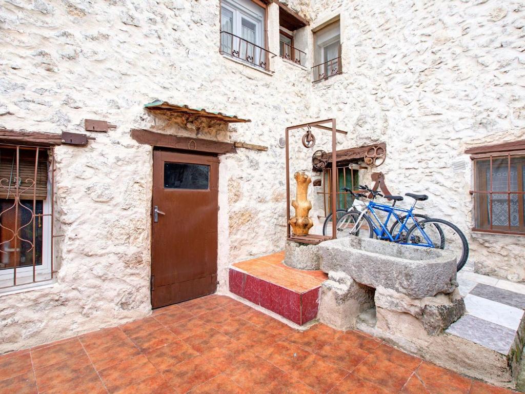 Valladolid Retreat with Terrace — photo 1