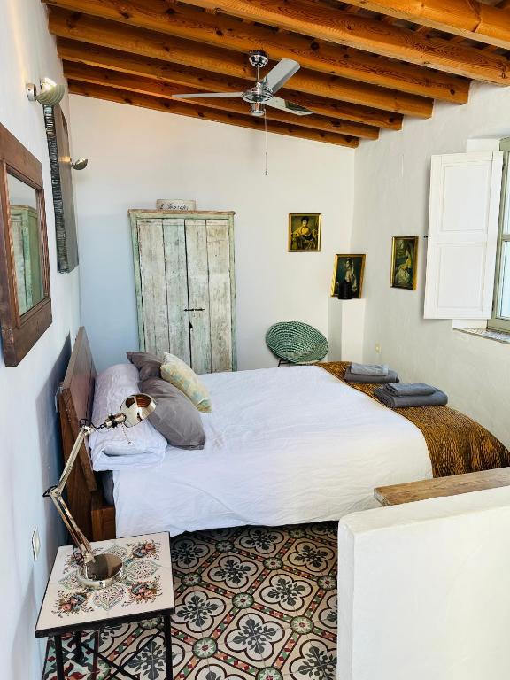 Spacious Private Vejer Patio Home photo 2