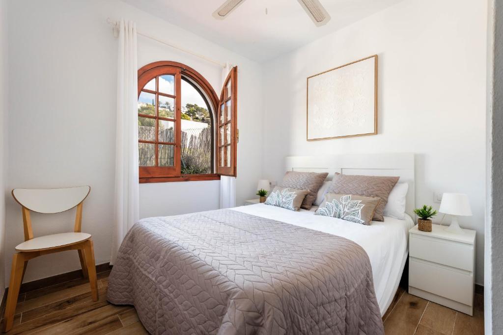 Menorca Apartamento Girasoles 64 by Mauter Villas photo 2